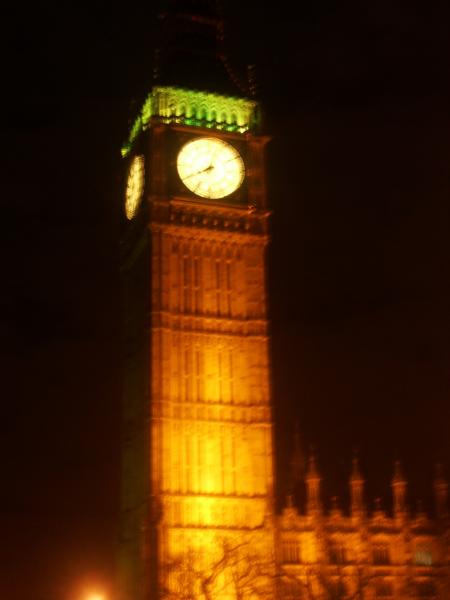 THE BIG BEN BY NIGHT